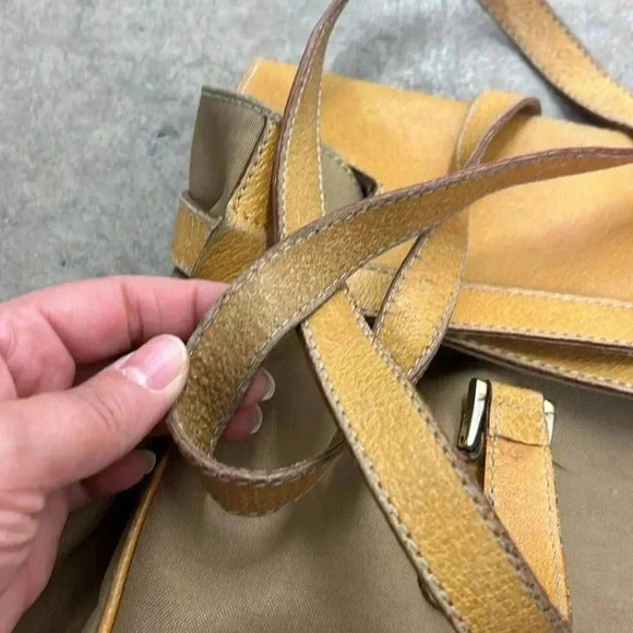 Lancel gold hardware bag - Picture 4 of 8